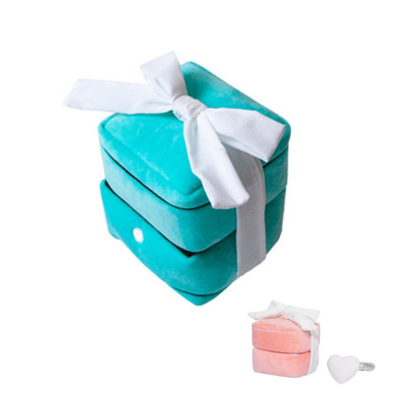 Elegant Plush Velvet Ring Gift Box
